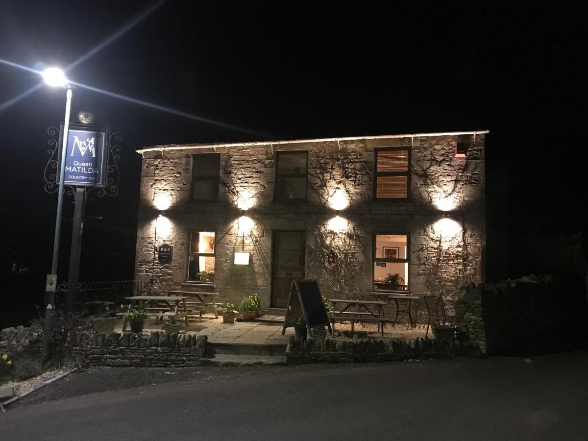 The Queen Matilda Country Rooms Avening Экстерьер фото