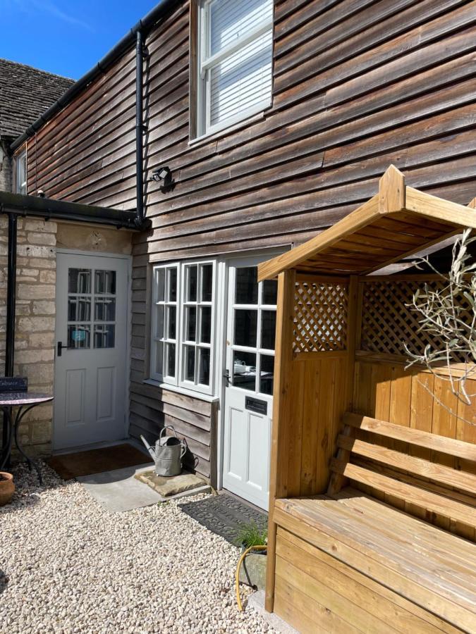 The Queen Matilda Country Rooms Avening Экстерьер фото